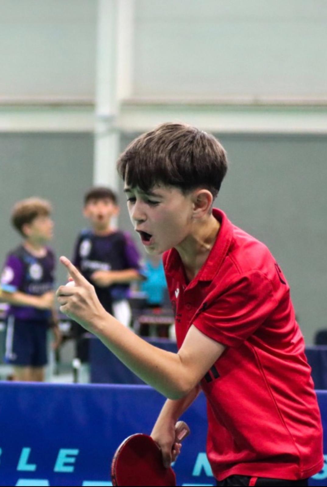 Mateo durante la entrega de premios del campeonato