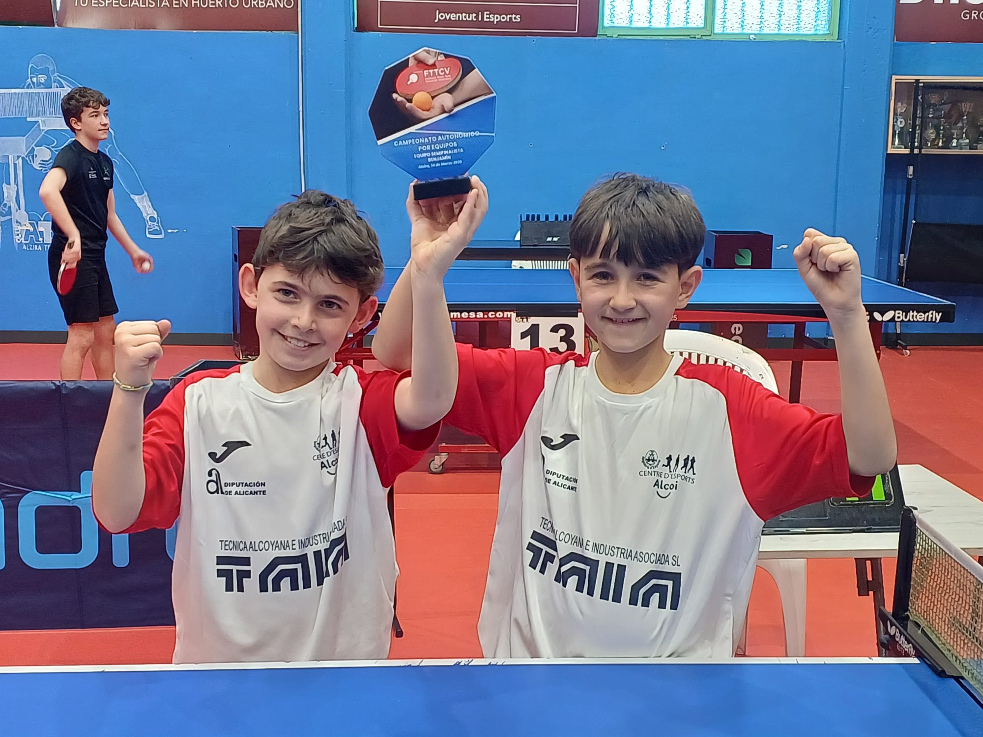 Zeus y Mateo logran la tercera plaza en el Campeonato Autonómico Alevín por equipos